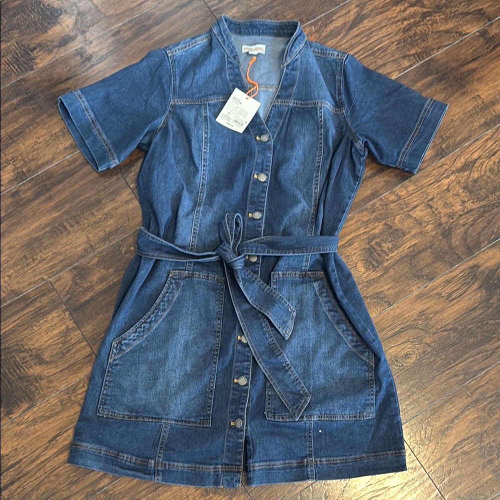 NWT Knox Rose Denim Dress